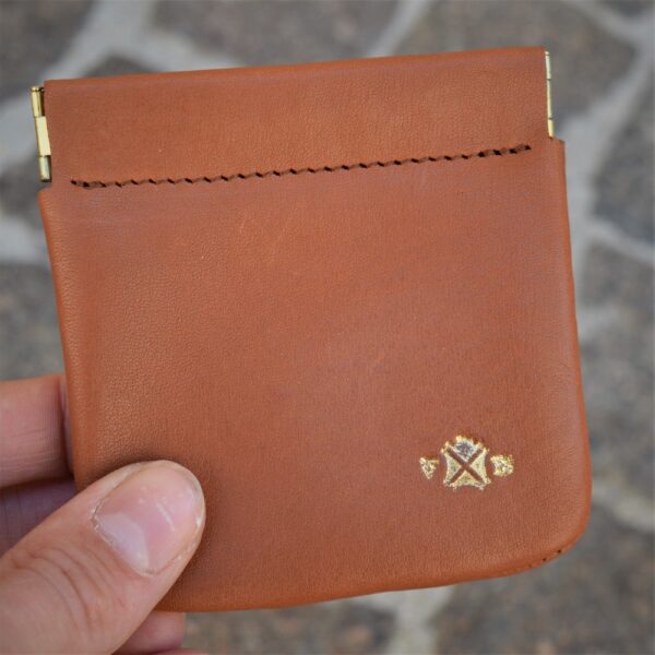 TRADITIONAL COIN POUCH - Tan