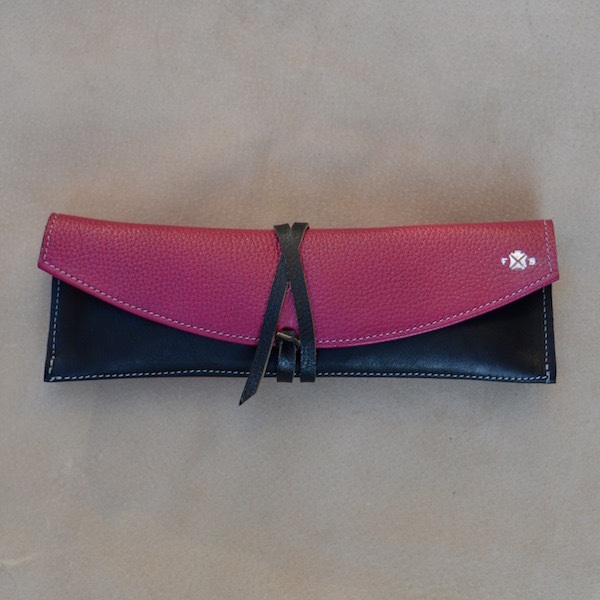 TWO TONE WRAP CASES - Raspberry & Black